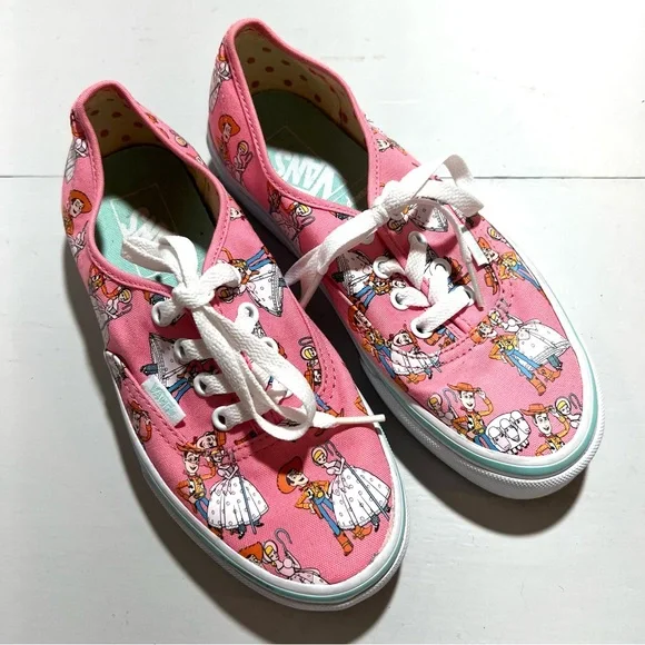 Toy story hotsell vans size 6